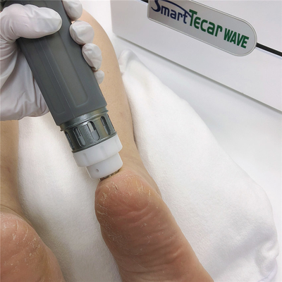 เครื่องบำบัดด้วยคลื่นกระแทก Smart Tecar พร้อมที่จับ Capacitive